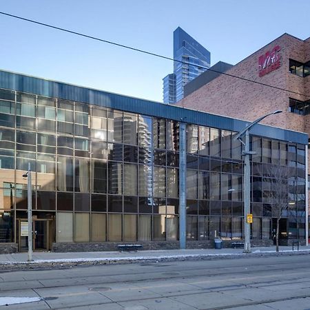 Calgary Connectホステル エクステリア 写真